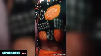 Beautiful cute desi ladki showing nude video lover